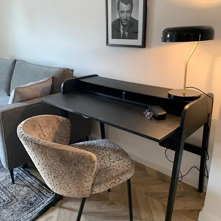 Nibelungen Boardinghouse 3 Apartment
